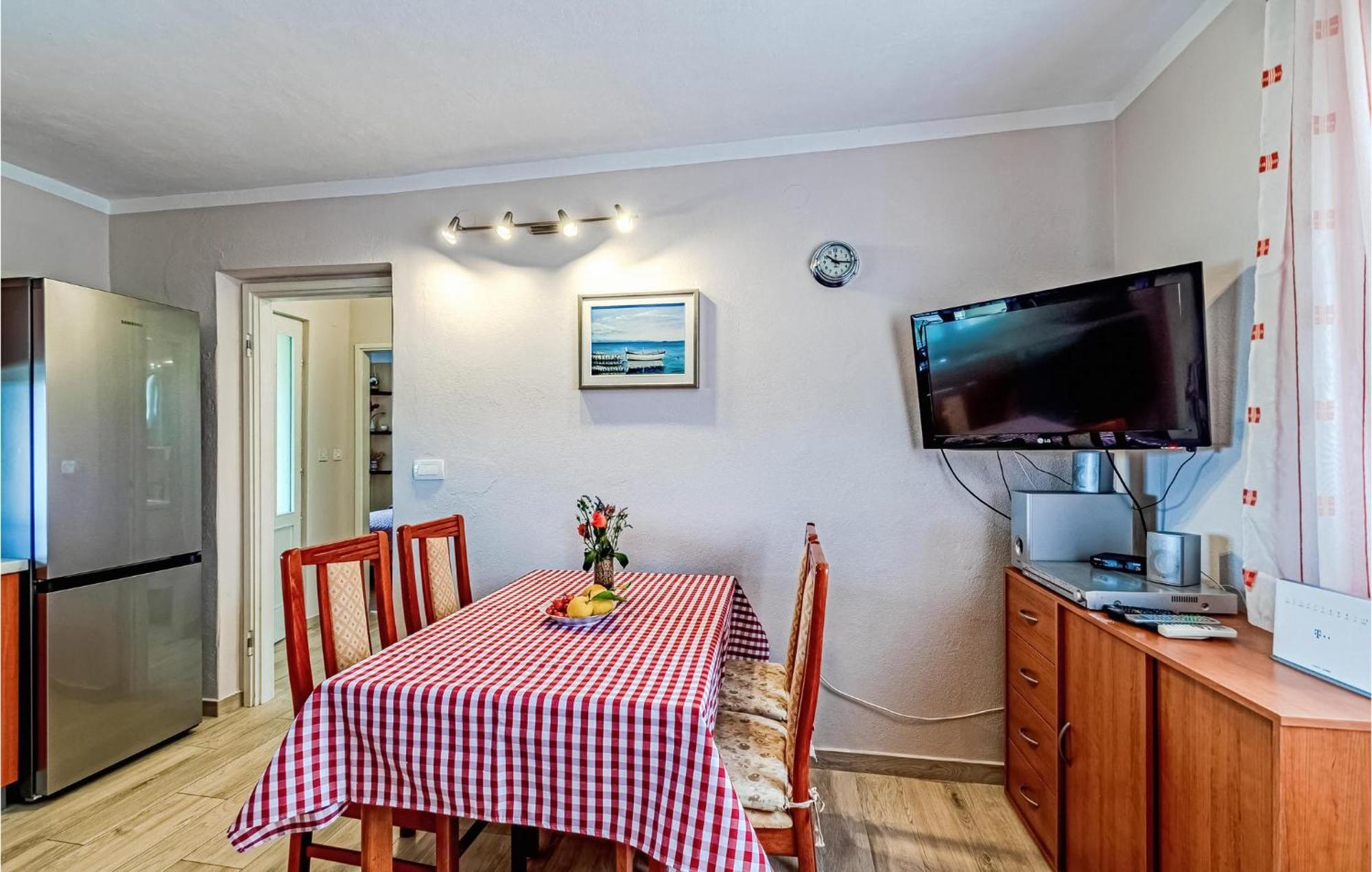 Nice Home In Tankaraca With House Sea View Vela Luka Exterior foto